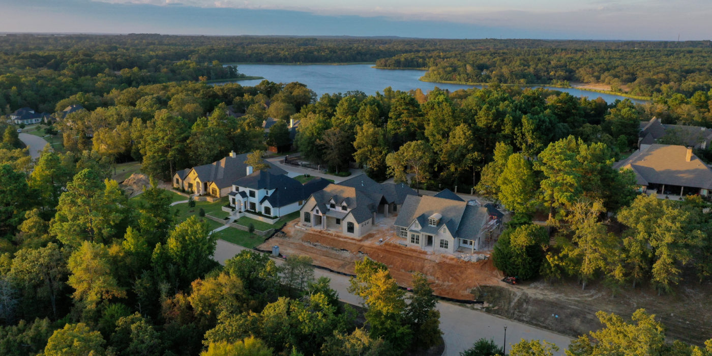 luxury homes at the Cascades in Tyler, Texas